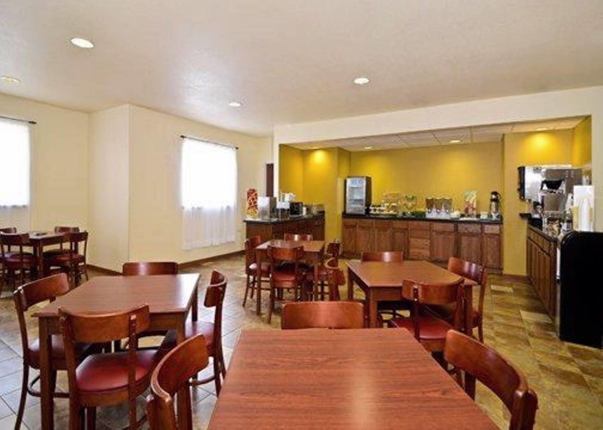 Quality Inn & Suites พาร์กซิตี้ ร้านอาหาร รูปภาพ